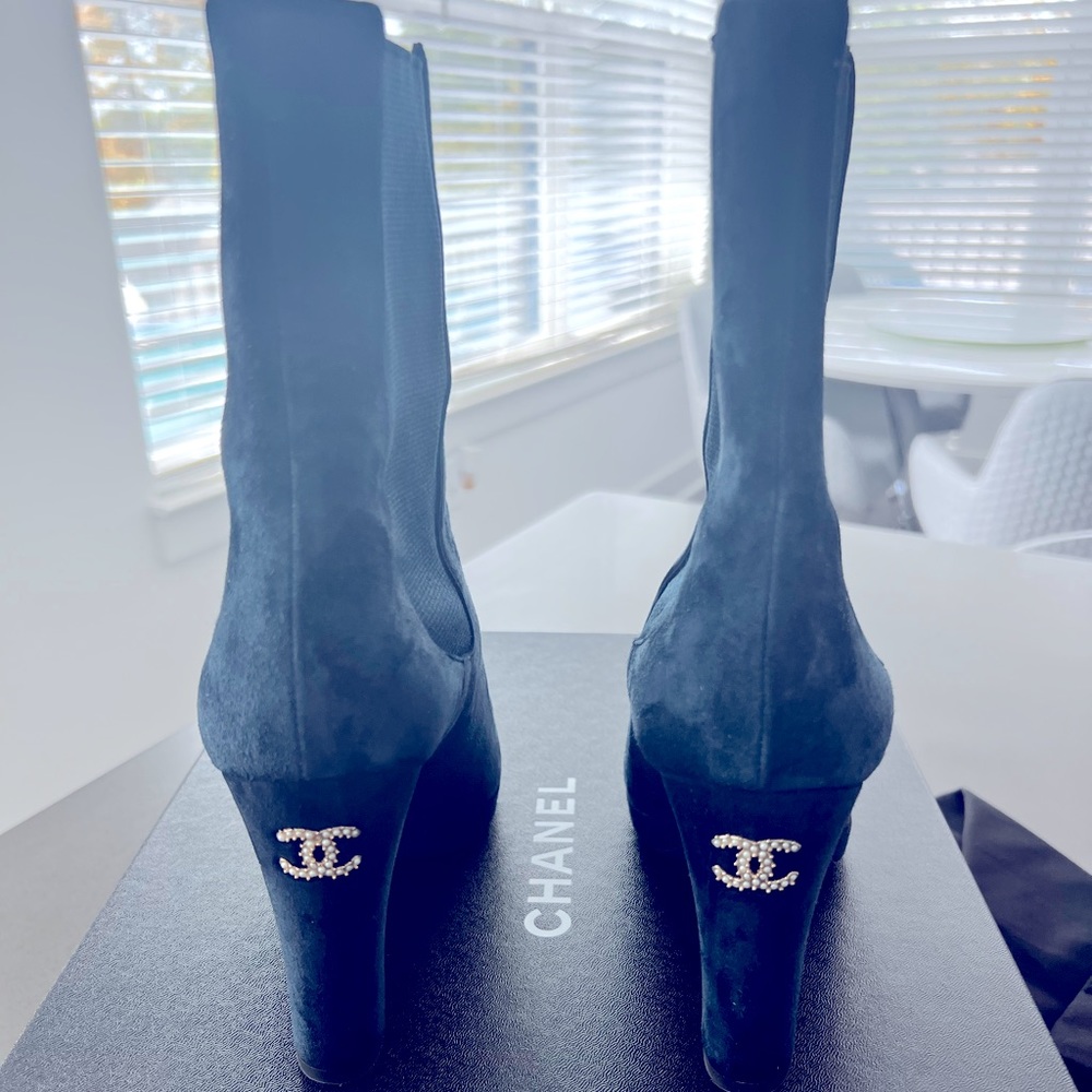Black/Blue Chanel Booties size38